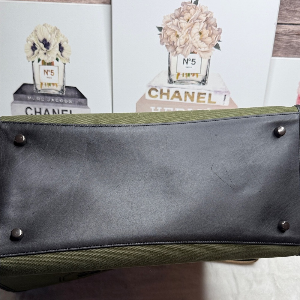 Coach Field Tote 40 Olive Green with Tan leather ❤️ - Picture 8 of 10